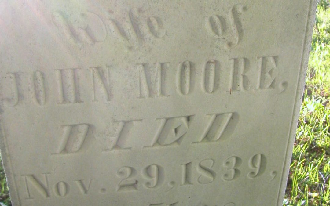 Moore, Lovina